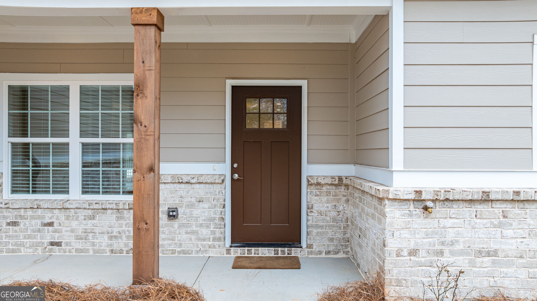 552 Clayton Street Commerce, GA 30529 - Photo 3 of 40