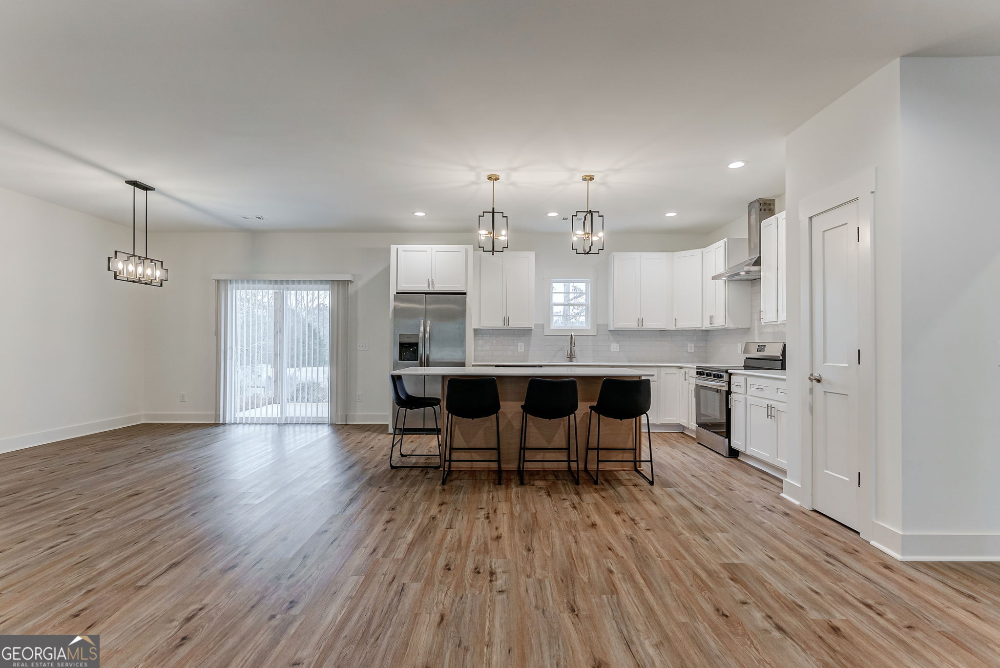 552 Clayton Street Commerce, GA 30529 - Photo 7 of 40