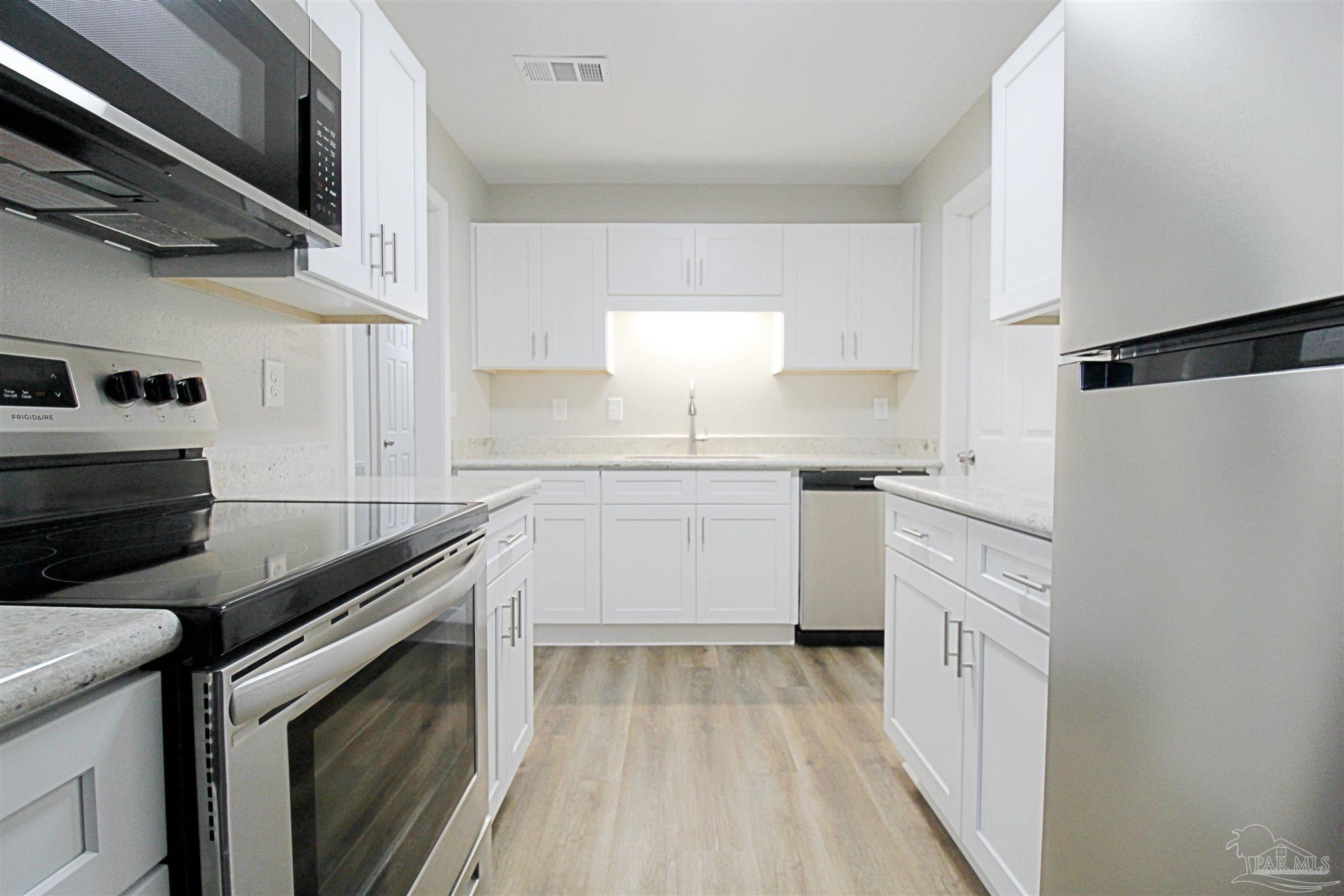 2441 Kelso Road, Unit A & B Pensacola, FL 32514 - Photo 4 of 12 Gallery Image 4