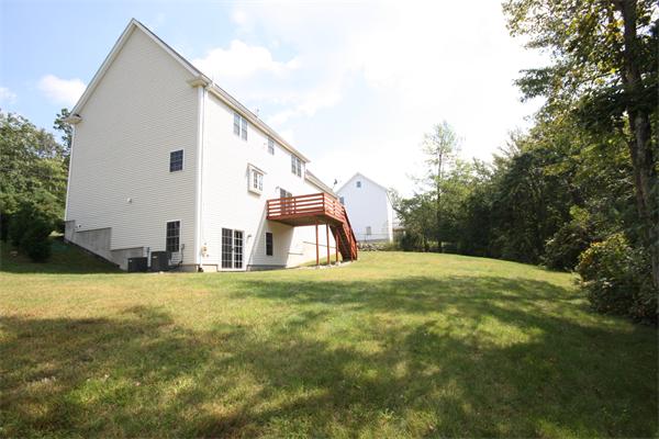 54 Highridge Road Bellingham, MA 02019 - Photo 4 of 30 Gallery Image 4