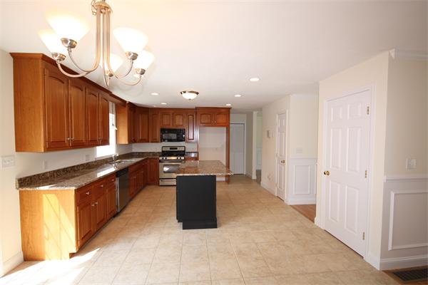 54 Highridge Road Bellingham, MA 02019 - Photo 9 of 30 Gallery Image 9