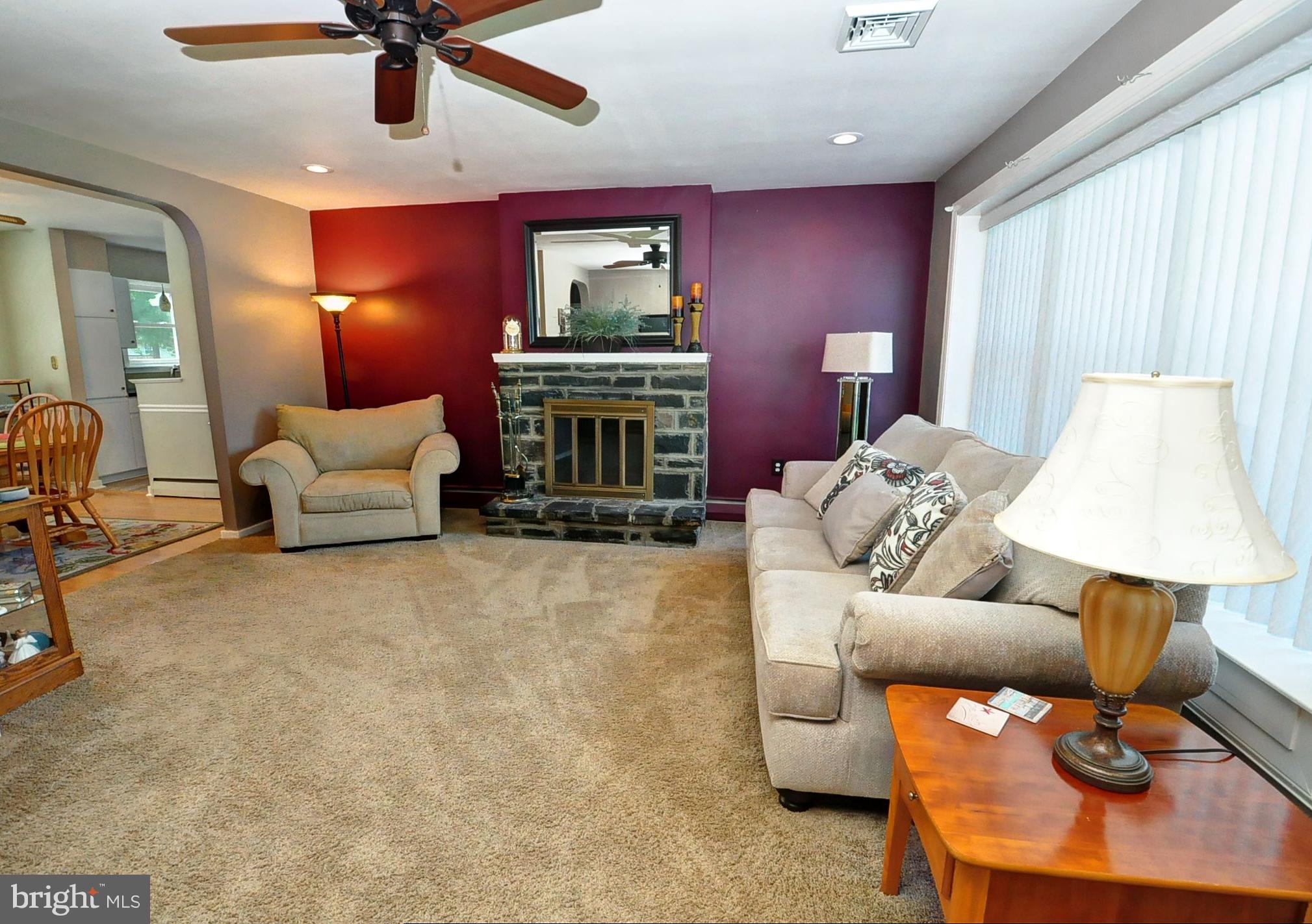 205 Stump Road North Wales, PA 19454 - Photo 5 of 28 Main house - living room