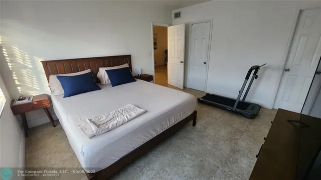 $189,000 | 4311 Crystal Lake Drive, Unit 219, Deerfield Beach, FL 33073