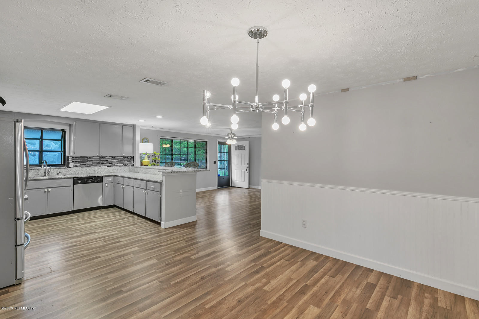 1036 Cahoon Road South Jacksonville, FL 32221 - Photo 13 of 33 Dining room