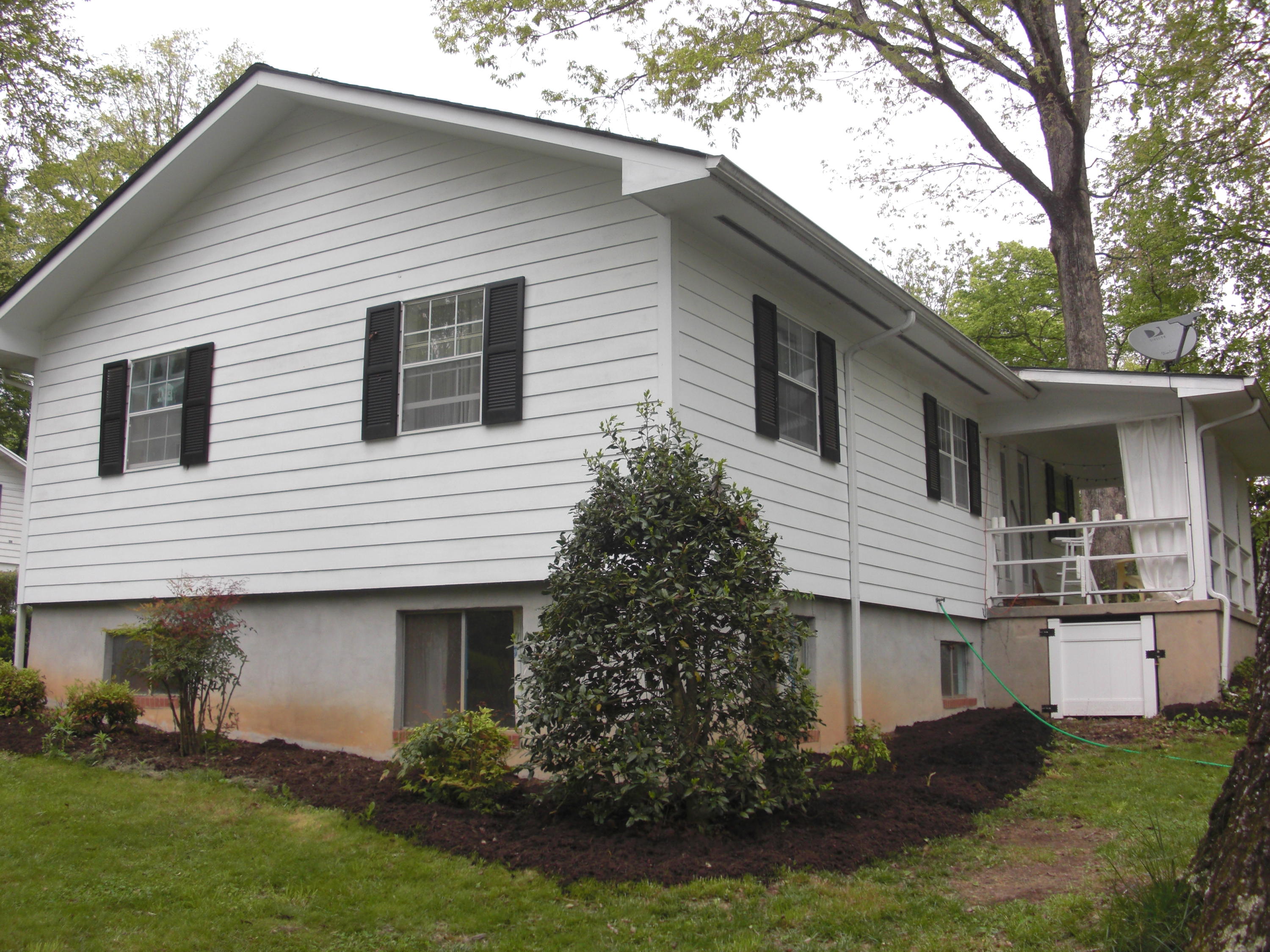 117 Malvern Road Oak Ridge, TN 37830 - Photo 4 of 33 CIMG1687