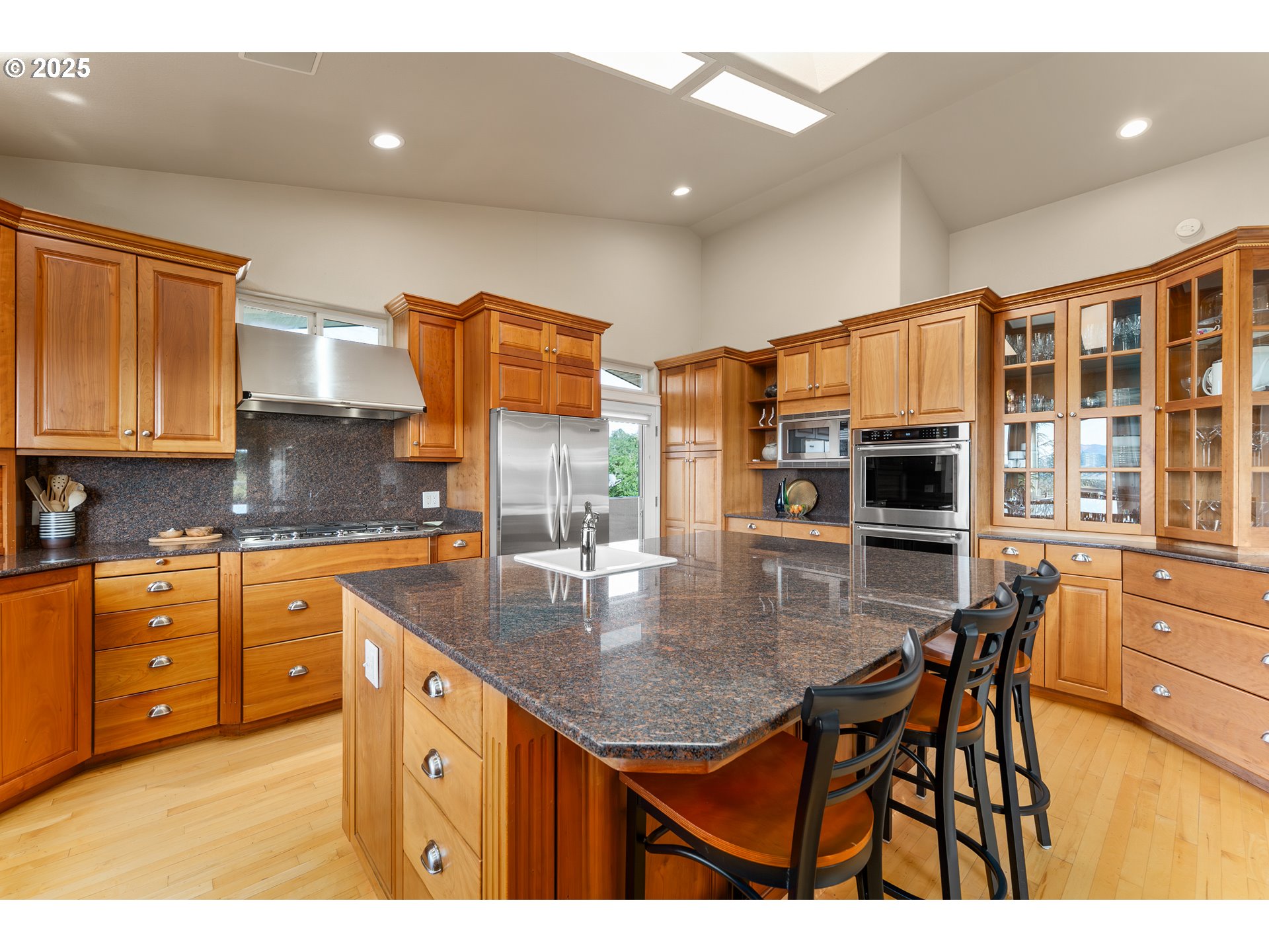 215 Ridgecrest Drive Roseburg, OR 97471 - Photo 27 of 48