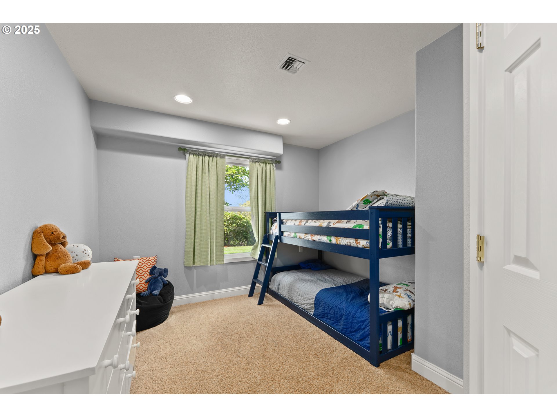 215 Ridgecrest Drive Roseburg, OR 97471 - Photo 46 of 48