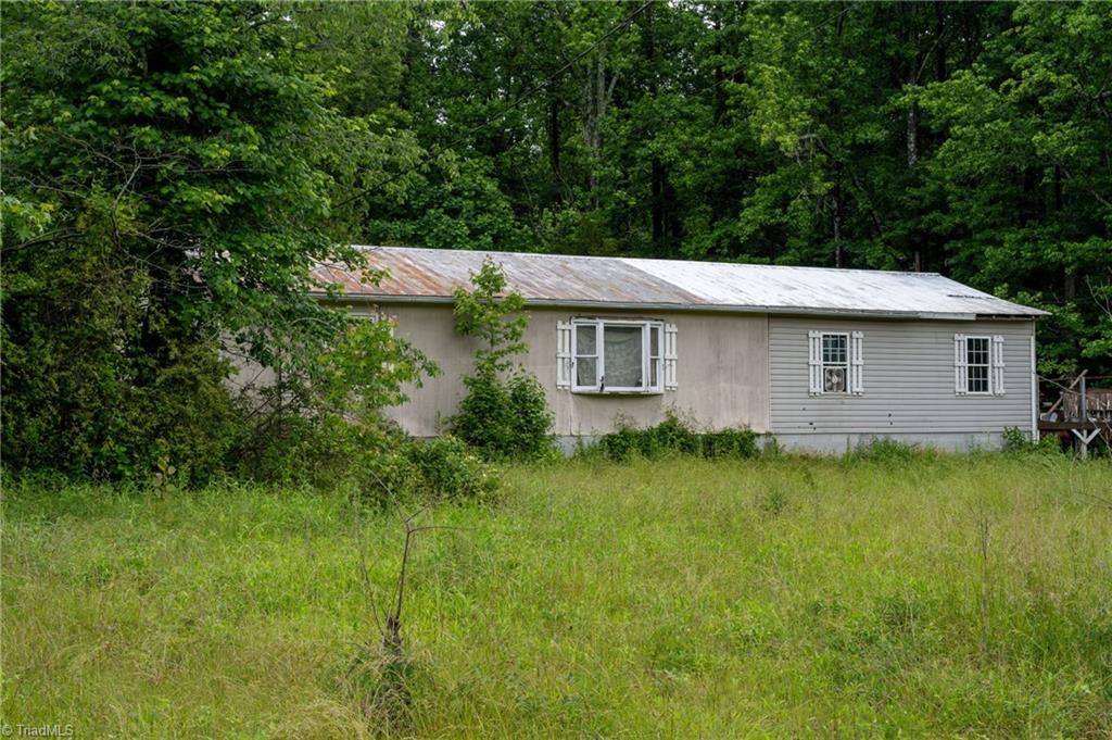 587 Farmer Road Denton, NC 27239 - Photo 5 of 7 Gallery Image 5