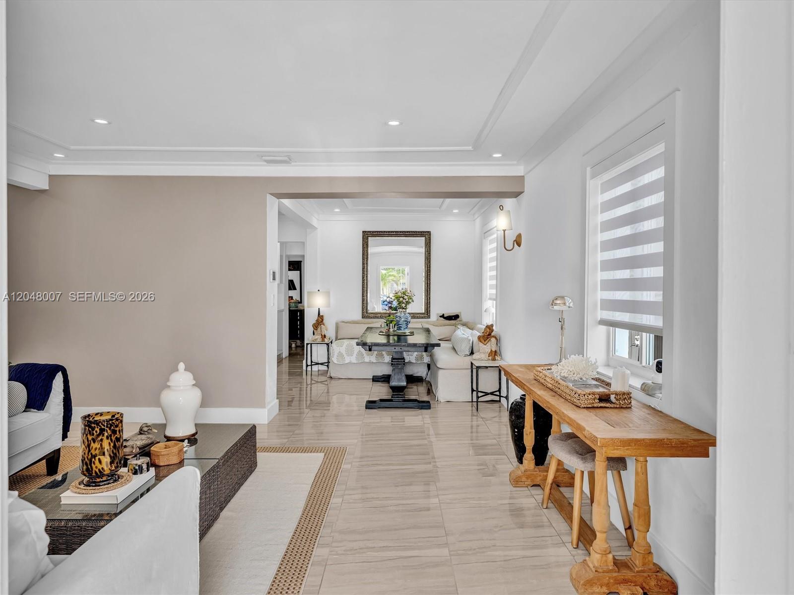 310 Southwest 65th Avenue Miami, FL 33144 - Photo 4 of 59