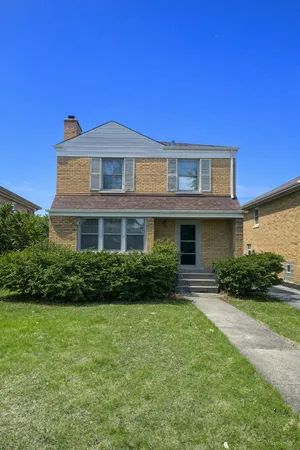 $199,999 | 10126 South Oakley Avenue, Chicago, IL 60643