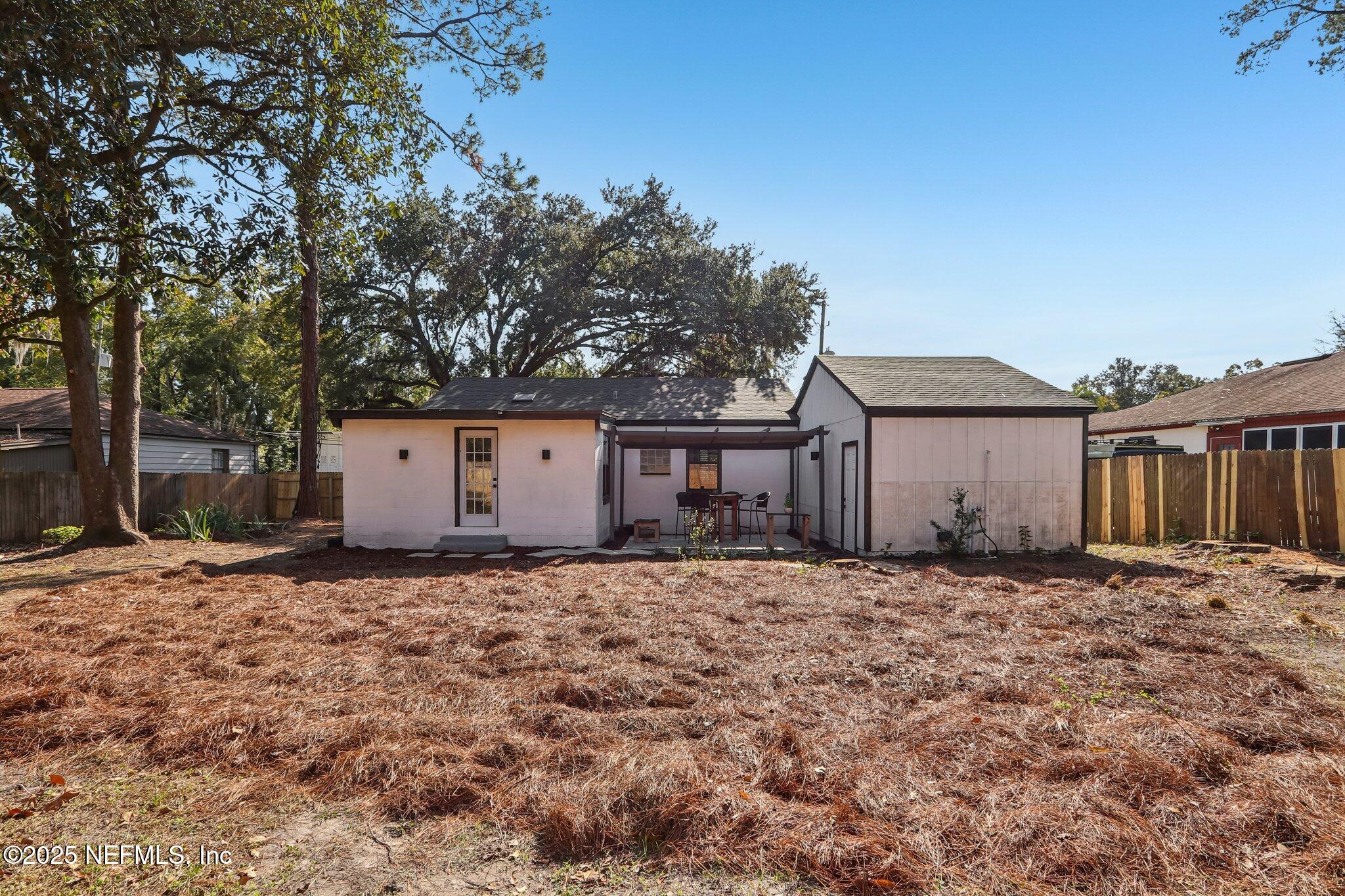 2149 Inwood Terrace Jacksonville, FL 32207 - Photo 27 of 44 27-web-or-mls-Inwood Ter-S2011-027