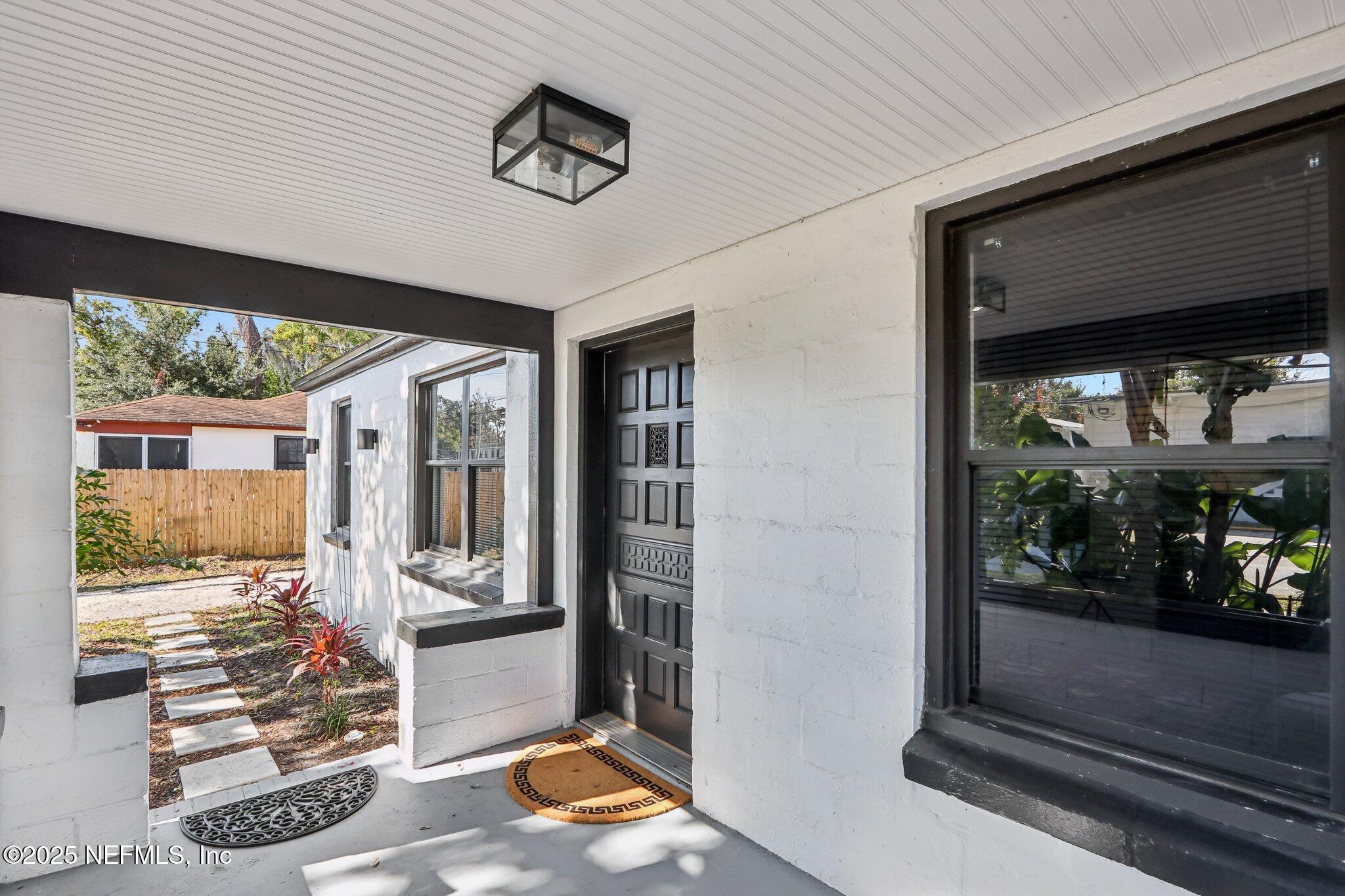 2149 Inwood Terrace Jacksonville, FL 32207 - Photo 7 of 44 7-web-or-mls-Inwood Ter-S2011-007