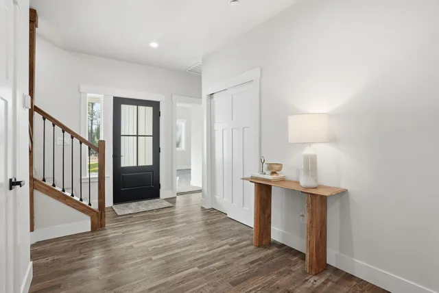 $699,900 | 41927 North Darknell Road, Elk, WA 99009