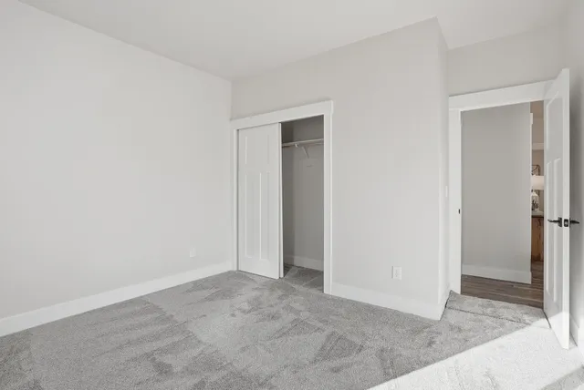 $699,900 | 41927 North Darknell Road, Elk, WA 99009