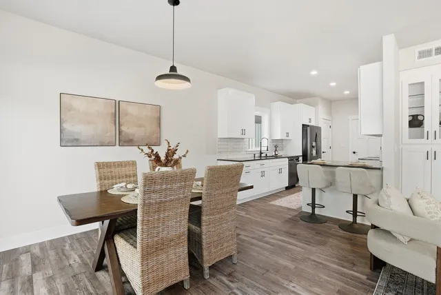 $699,900 | 41927 North Darknell Road, Elk, WA 99009