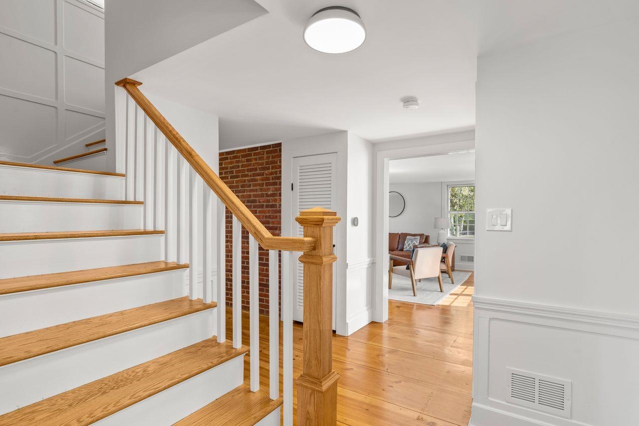 76 Dow Road Hollis, NH 03049 - Photo 31 of 47