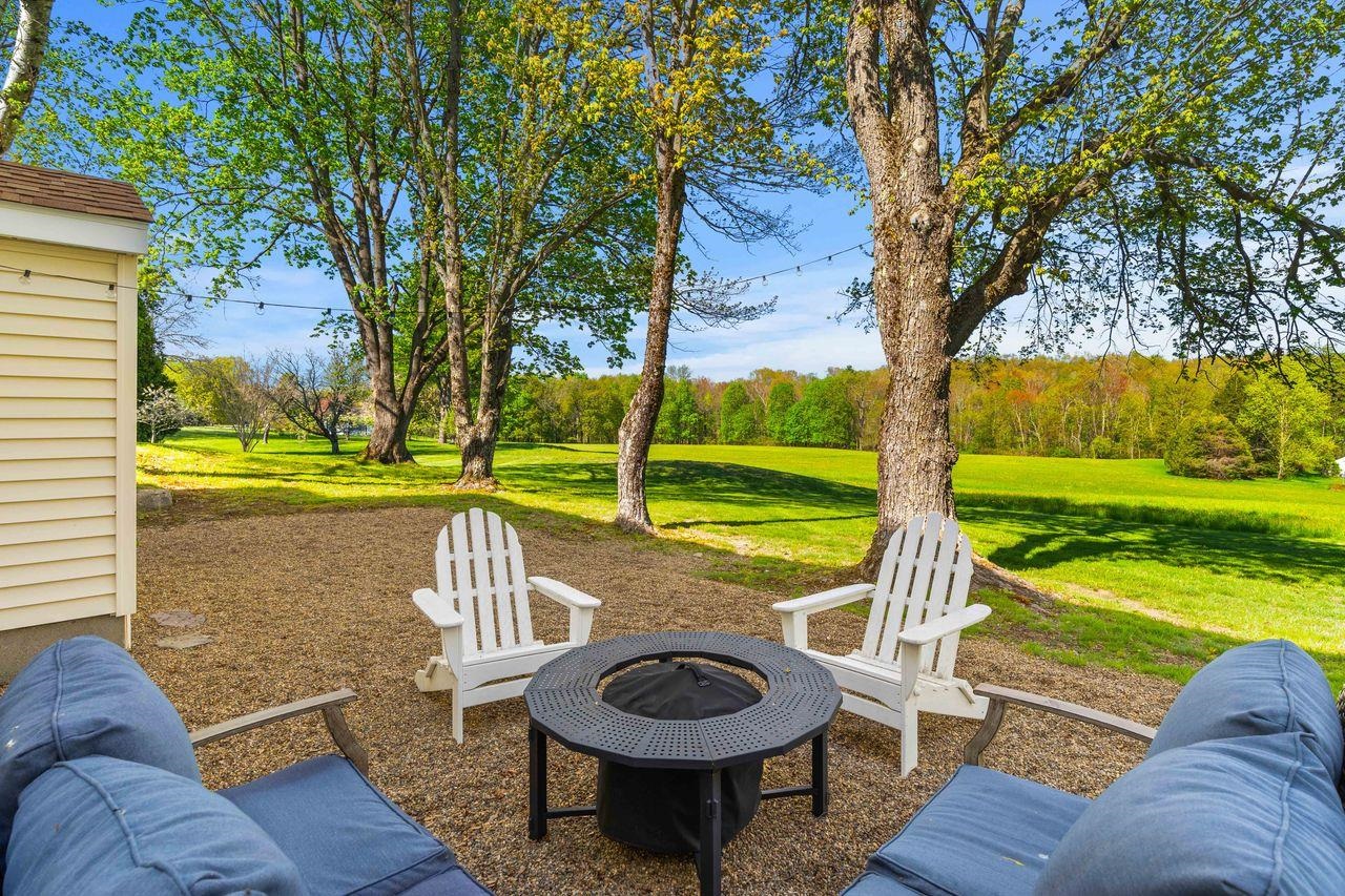 76 Dow Road Hollis, NH 03049 - Photo 9 of 47