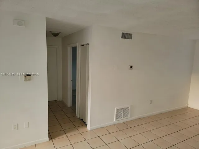 $1,700 | 17255 Southwest 95th Avenue, Unit 249, Palmetto Bay, FL 33157