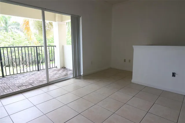 $2,850 | 6020 West Sample Road, Unit 305, Coral Springs, FL 33067