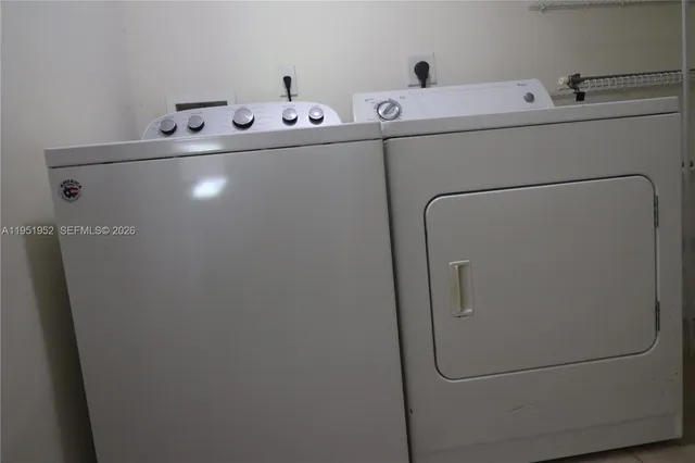 $2,850 | 6020 West Sample Road, Unit 305, Coral Springs, FL 33067