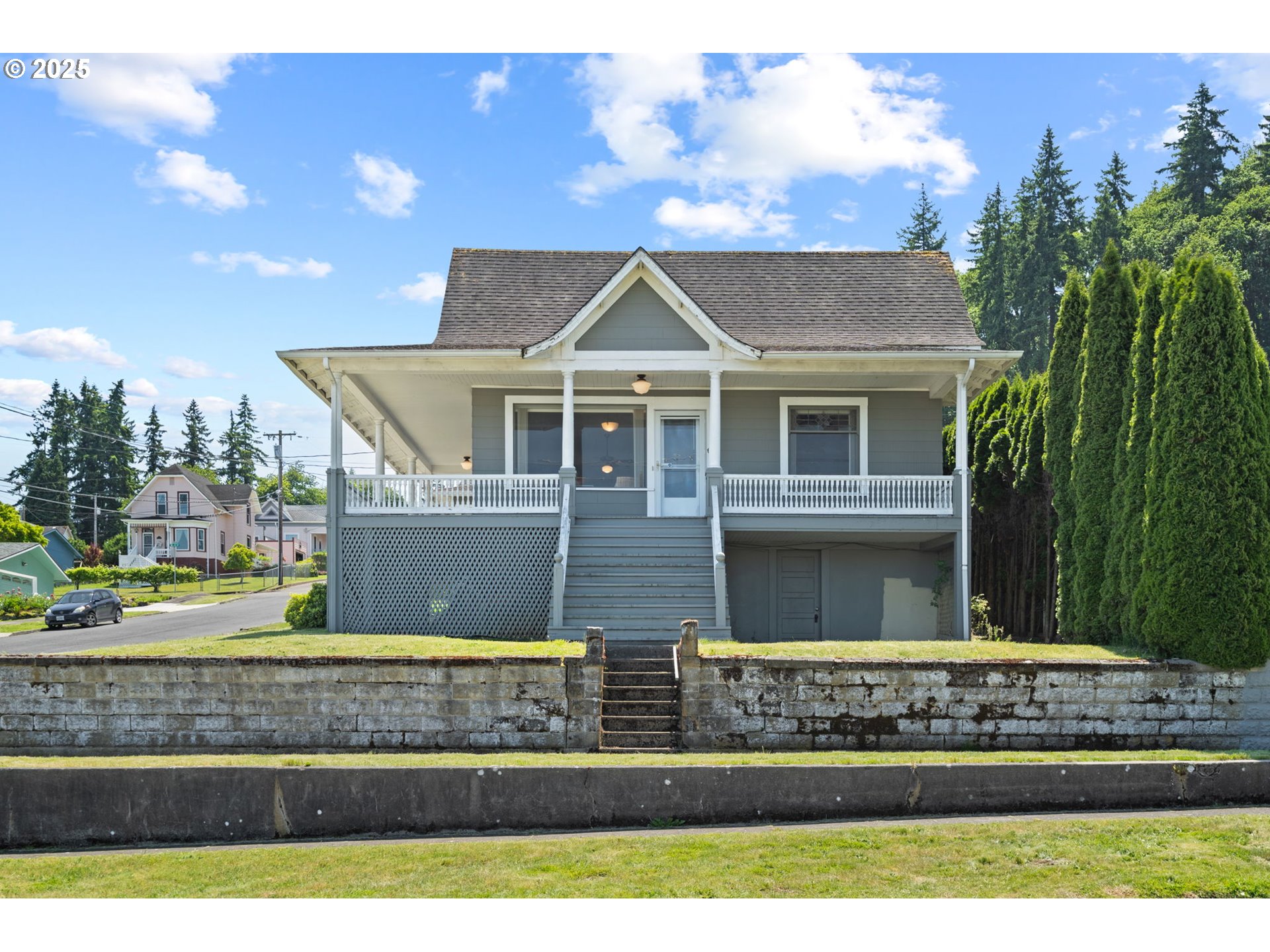 406 West C Street Rainier, OR 97048 - Photo 2 of 2