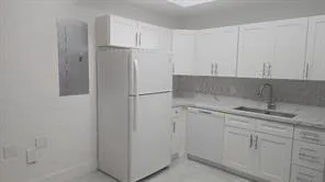 $2,500 | 2801 Riverside Drive, Unit 104, Coral Springs, FL 33065