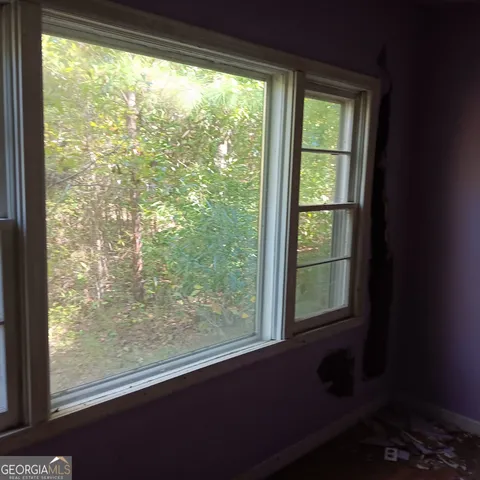 a view of walk in closet