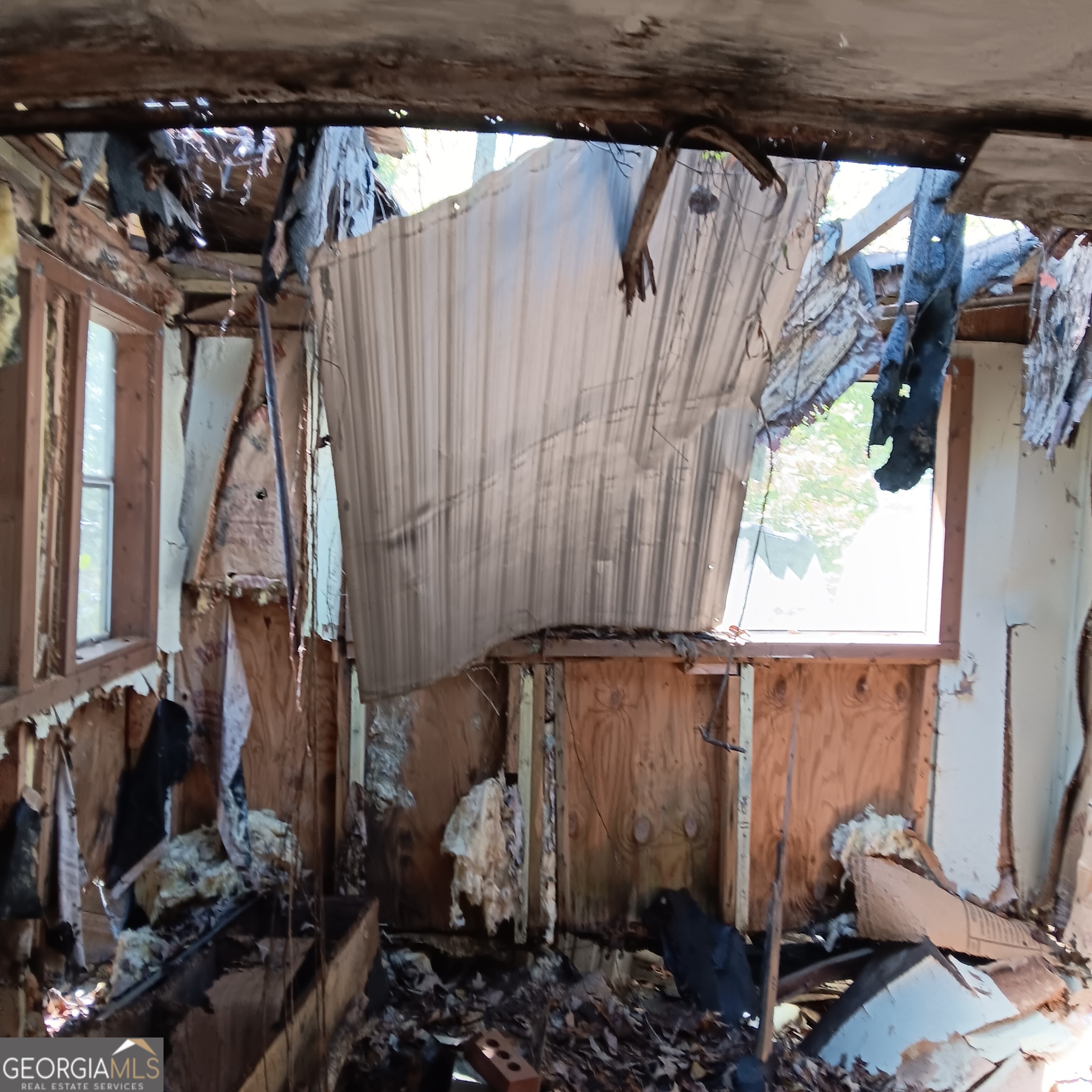 4377 Rock Mills Road LaGrange, GA 30240 - Photo 22 of 27 a bathroom with a sink and a mirror
