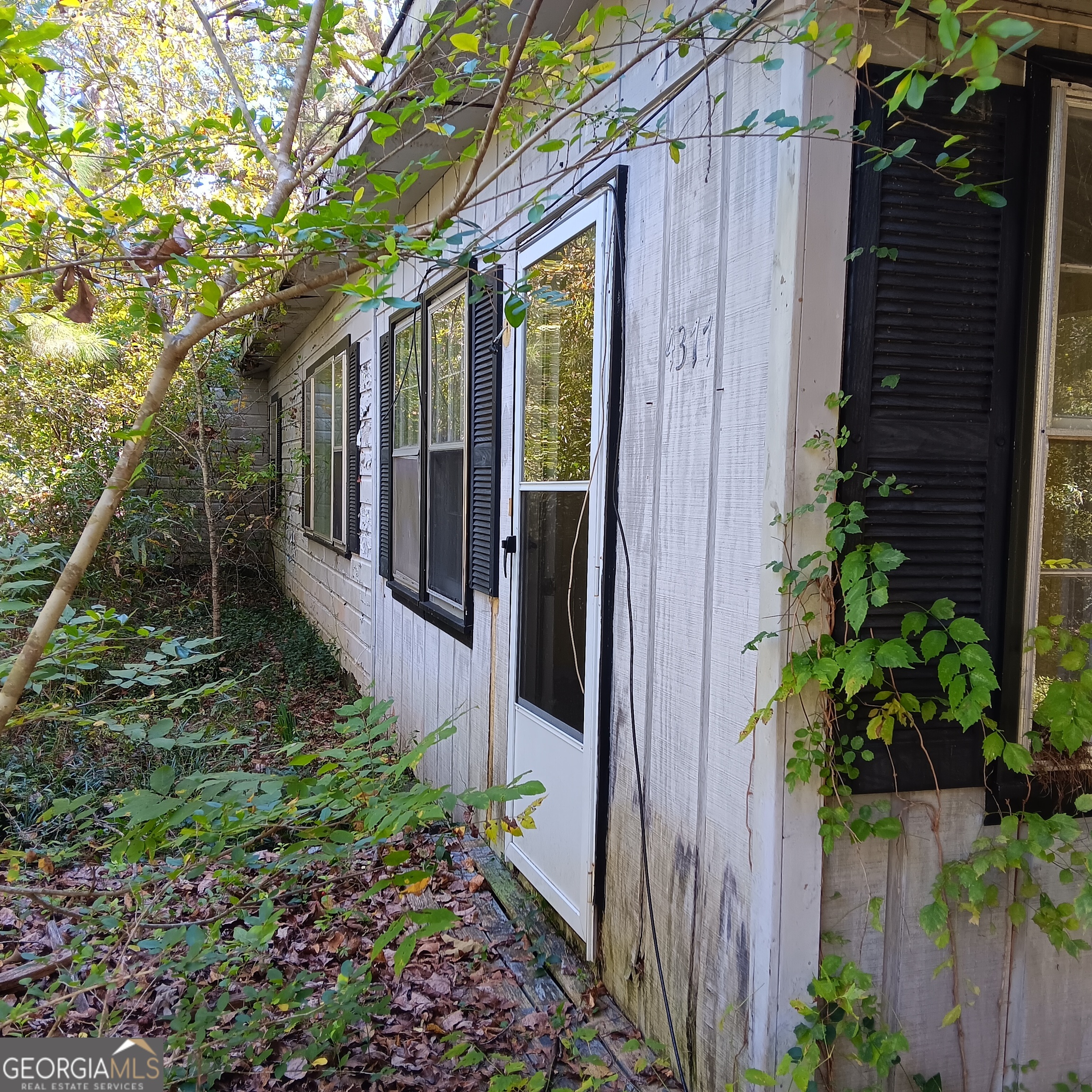 4377 Rock Mills Road LaGrange, GA 30240 - Photo 8 of 27 a view of a house with a yard