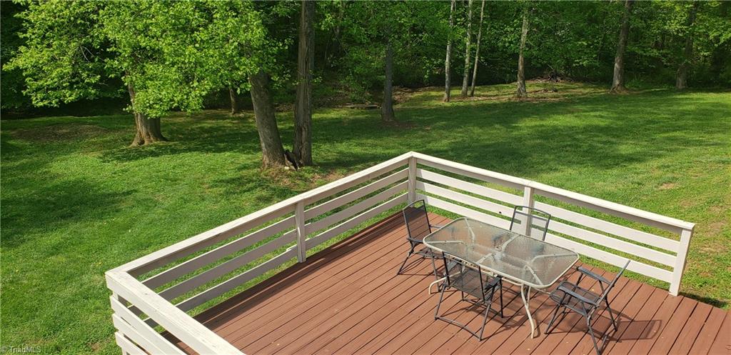 1185 Capella Ridge Road King, NC 27021 - Photo 10 of 24