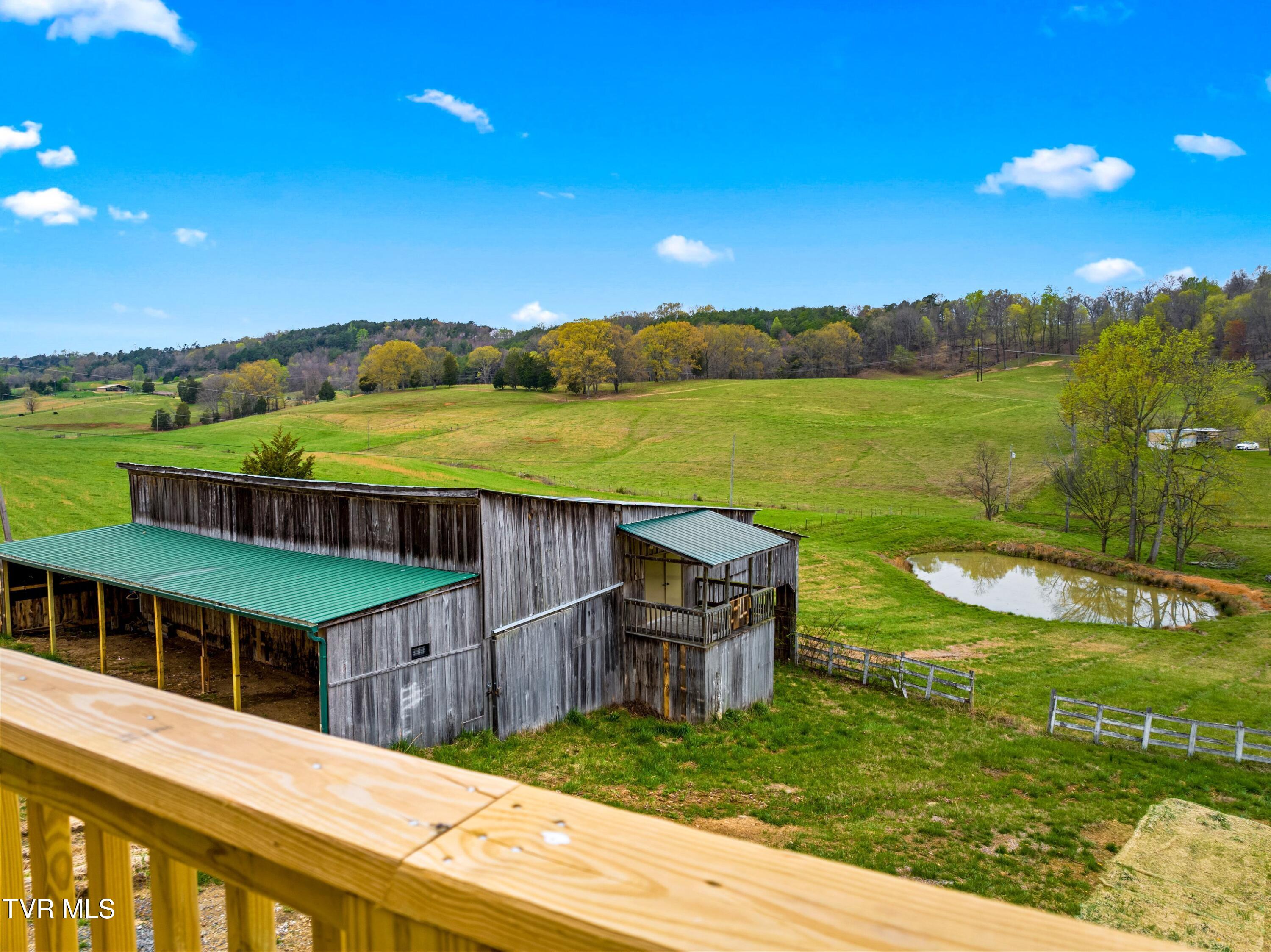 174 Grassy Valley Road Whitesburg, TN 37891 - Photo 11 of 44 026-174GrassyValleyRoad-Whitesburg-TN-37