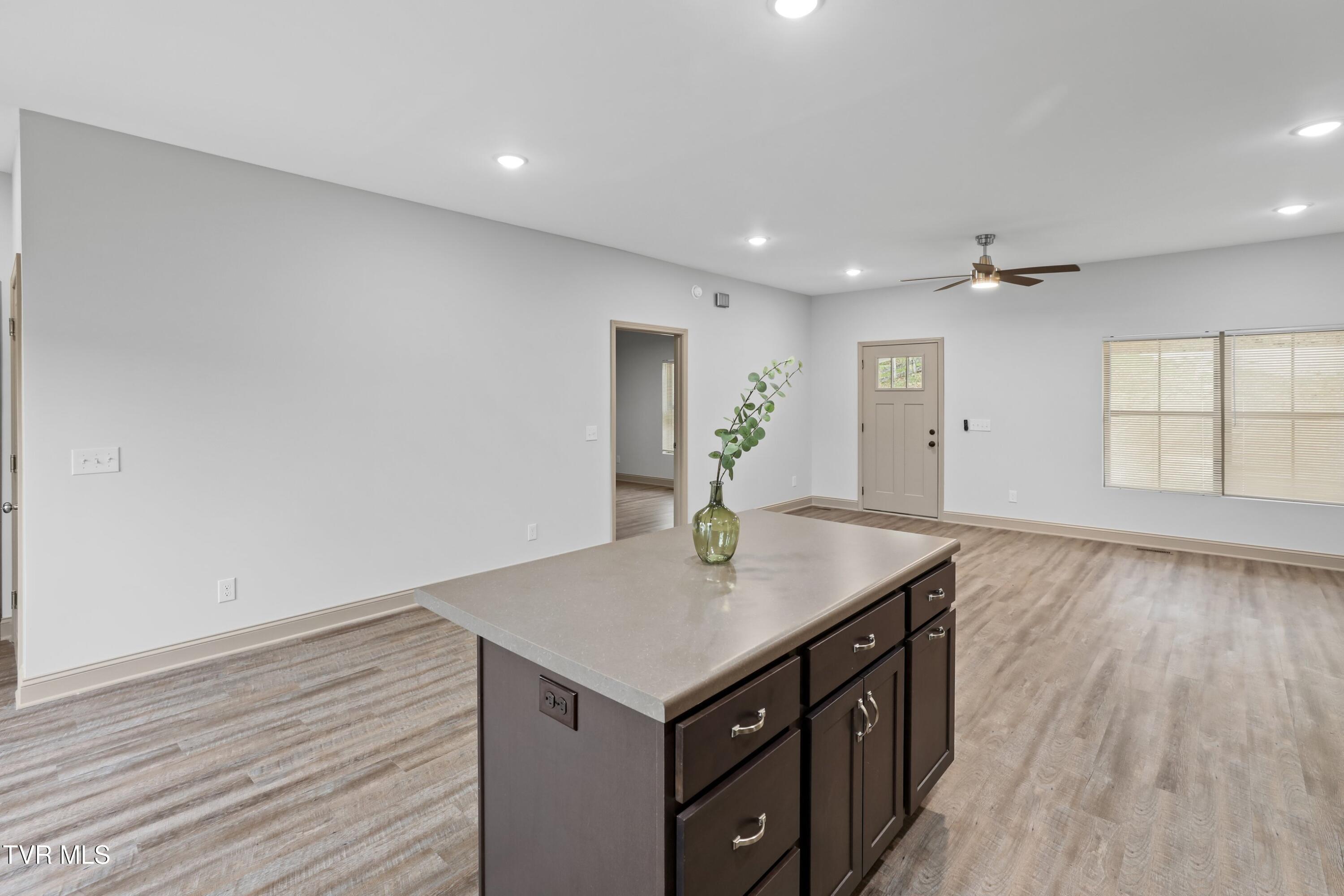 174 Grassy Valley Road Whitesburg, TN 37891 - Photo 31 of 44 011-174GrassyValleyRoad-Whitesburg-TN-37