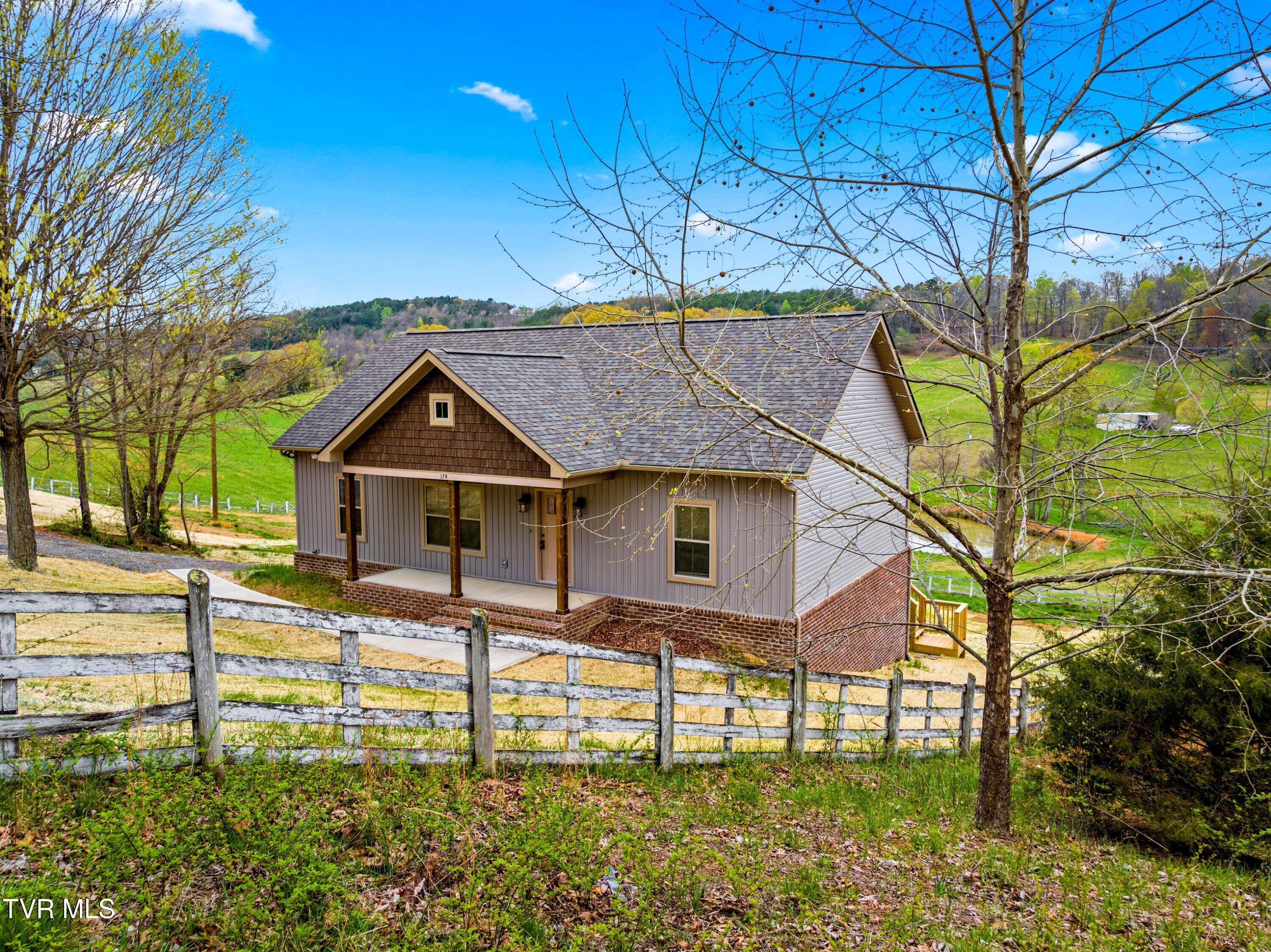 174 Grassy Valley Road Whitesburg, TN 37891 - Photo 6 of 44 042-174GrassyValleyRoad-Whitesburg-TN-37
