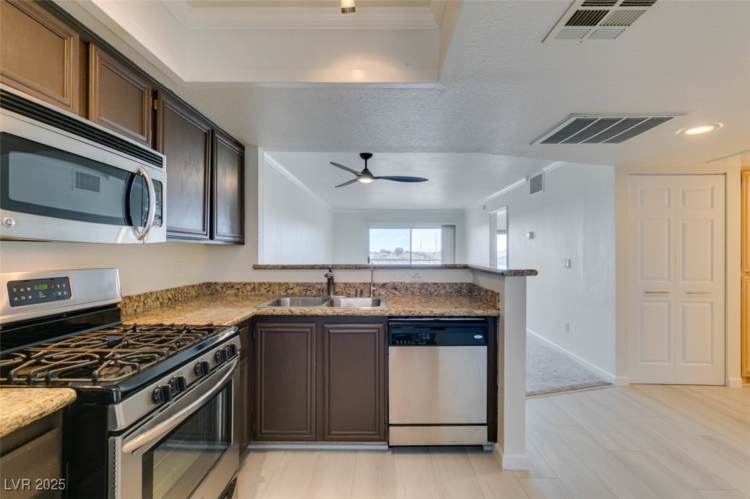 8070 West Russell Road, Unit 2026 Las Vegas, NV 89113 - Photo 4 of 20