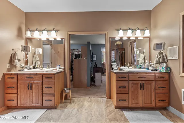 $1,195,000 | 2992 Lake Forest Drive, Hayden Lake, ID 83835