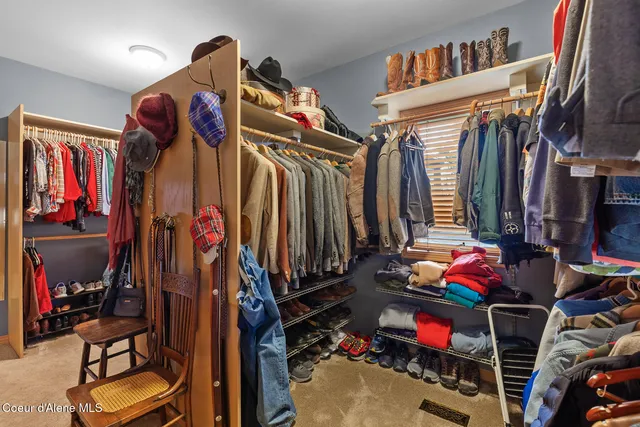 $1,195,000 | 2992 Lake Forest Drive, Hayden Lake, ID 83835