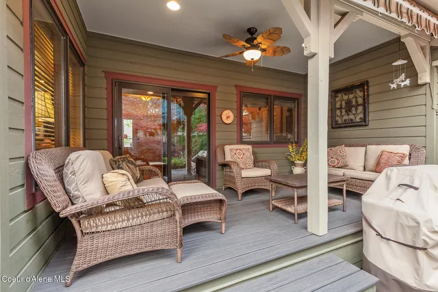 $1,195,000 | 2992 Lake Forest Drive, Hayden Lake, ID 83835