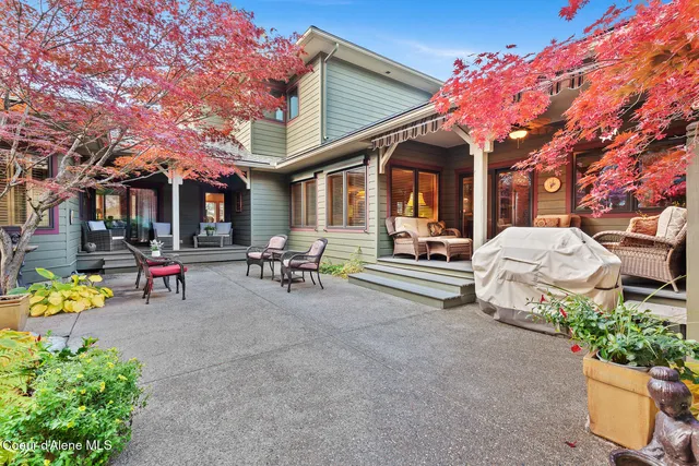 $1,195,000 | 2992 Lake Forest Drive, Hayden Lake, ID 83835