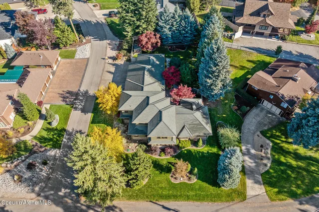 $1,195,000 | 2992 Lake Forest Drive, Hayden Lake, ID 83835