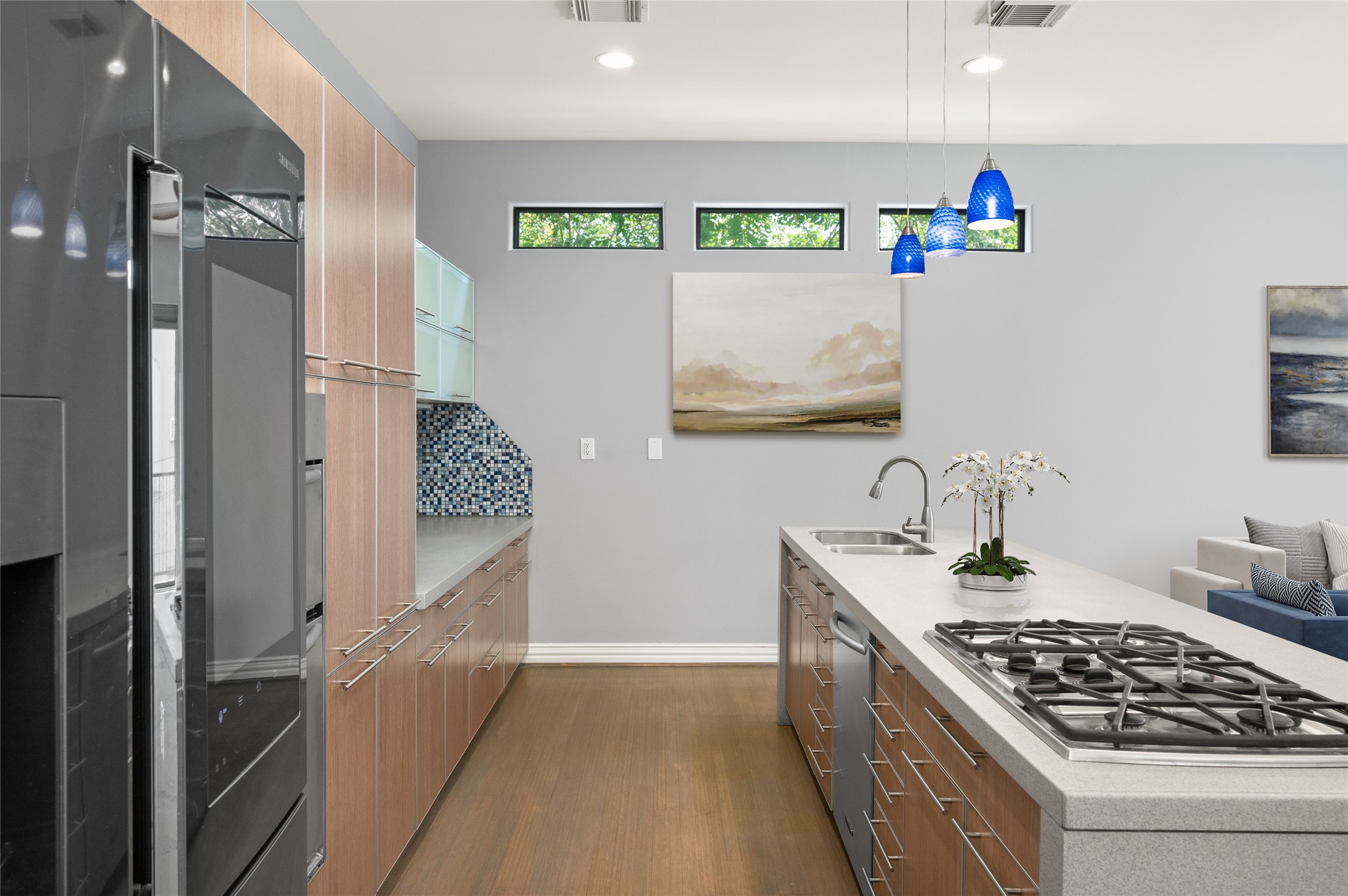 2310 Camden Drive Houston, TX 77021 - Photo 18 of 39 a kitchen with stainless steel appliances granite countertop a refrigerator and a stove