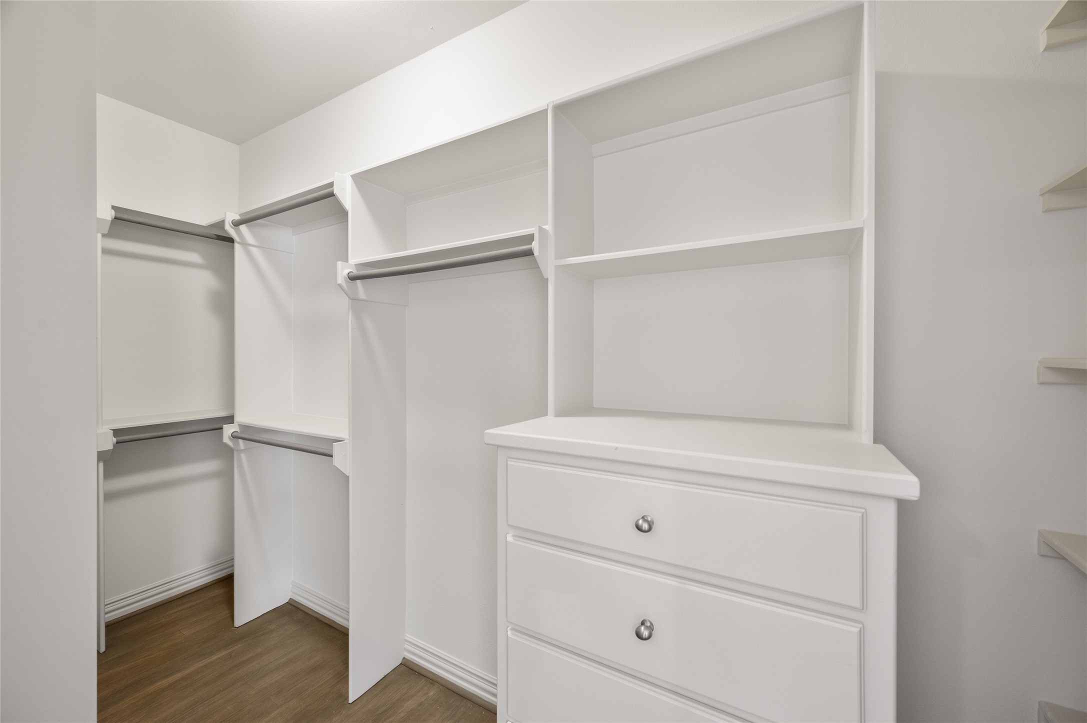 2310 Camden Drive Houston, TX 77021 - Photo 34 of 39 a view of an empty walk in closet