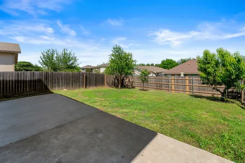 $327,000 | 6735 Plains Crest Drive, Del Valle, TX 78617