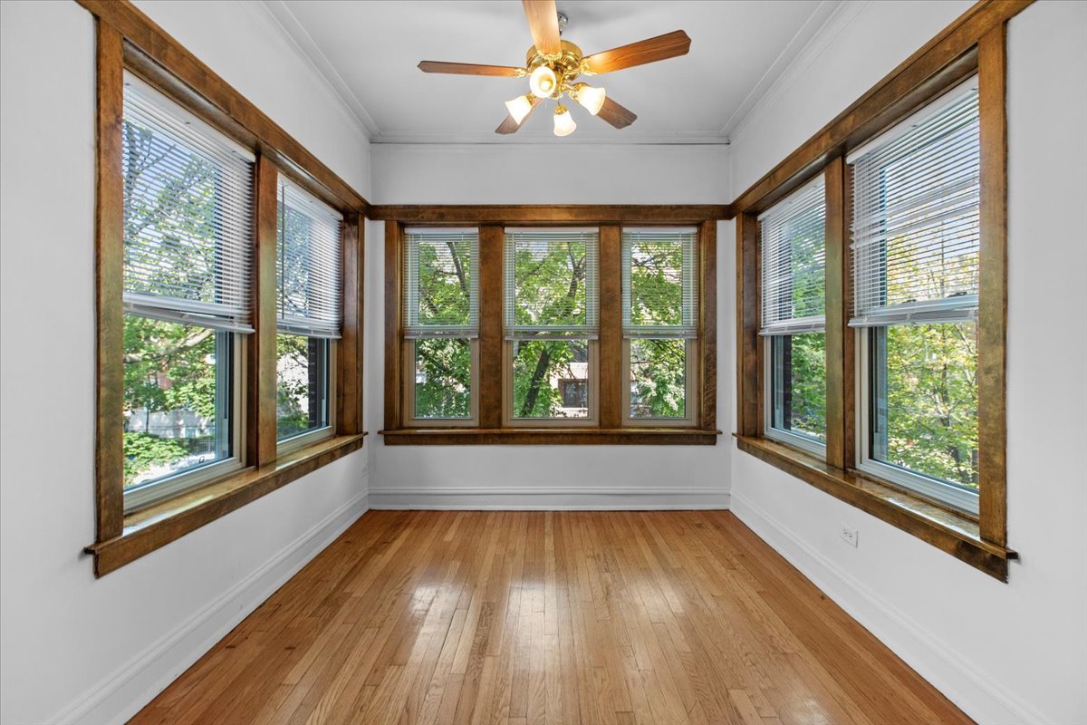 1537 West Addison Street, Unit 2 Chicago, IL 60657 - Photo 2 of 10