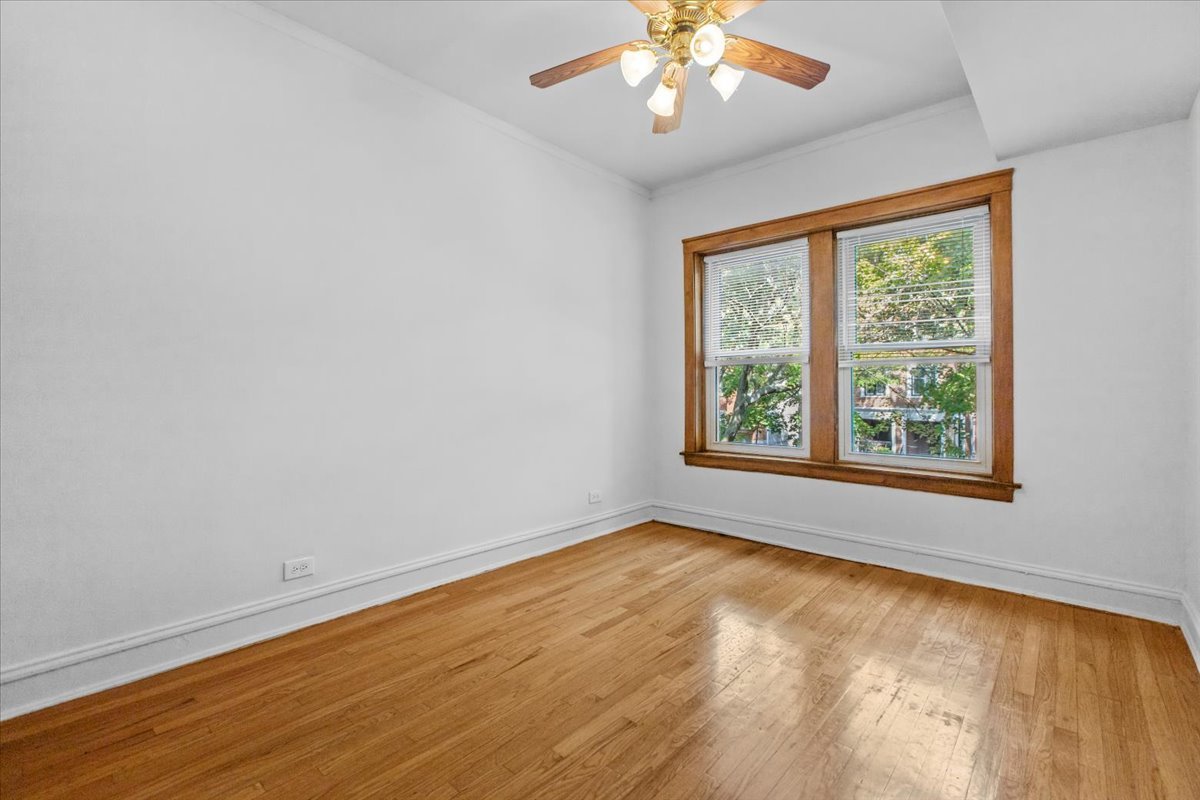 1537 West Addison Street, Unit 2 Chicago, IL 60657 - Photo 7 of 10