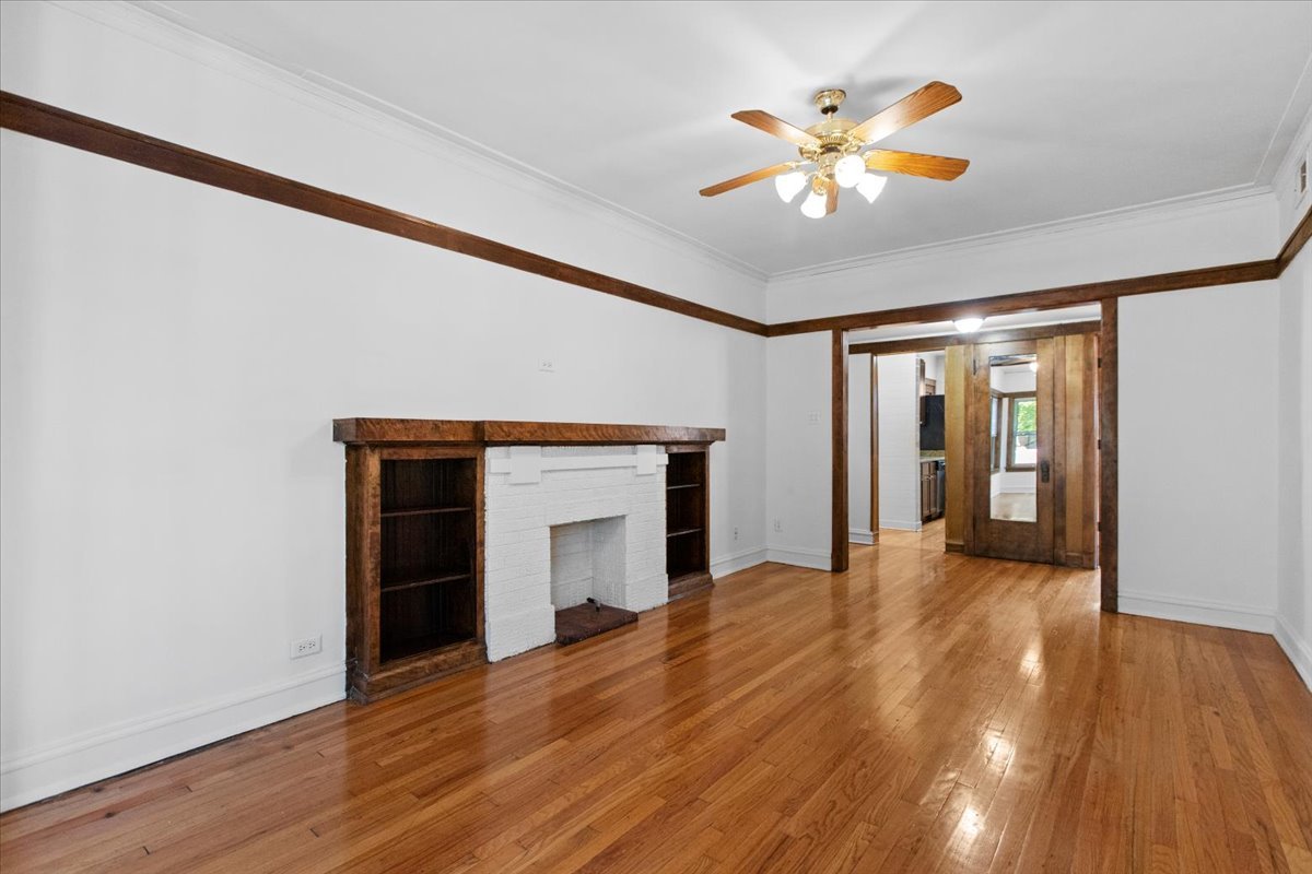 1537 West Addison Street, Unit 2 Chicago, IL 60657 - Photo 10 of 10