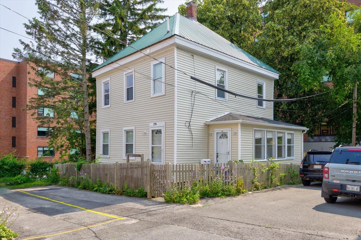 276 B Danforth Street Portland, ME 04102 - Photo 1 of 31 01-276 Danforth-1