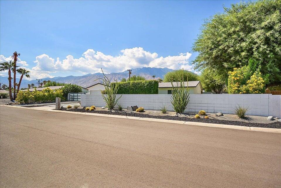 3005 North Chuperosa Road Palm Springs, CA 92262 - Photo 31 of 34 a view of a street