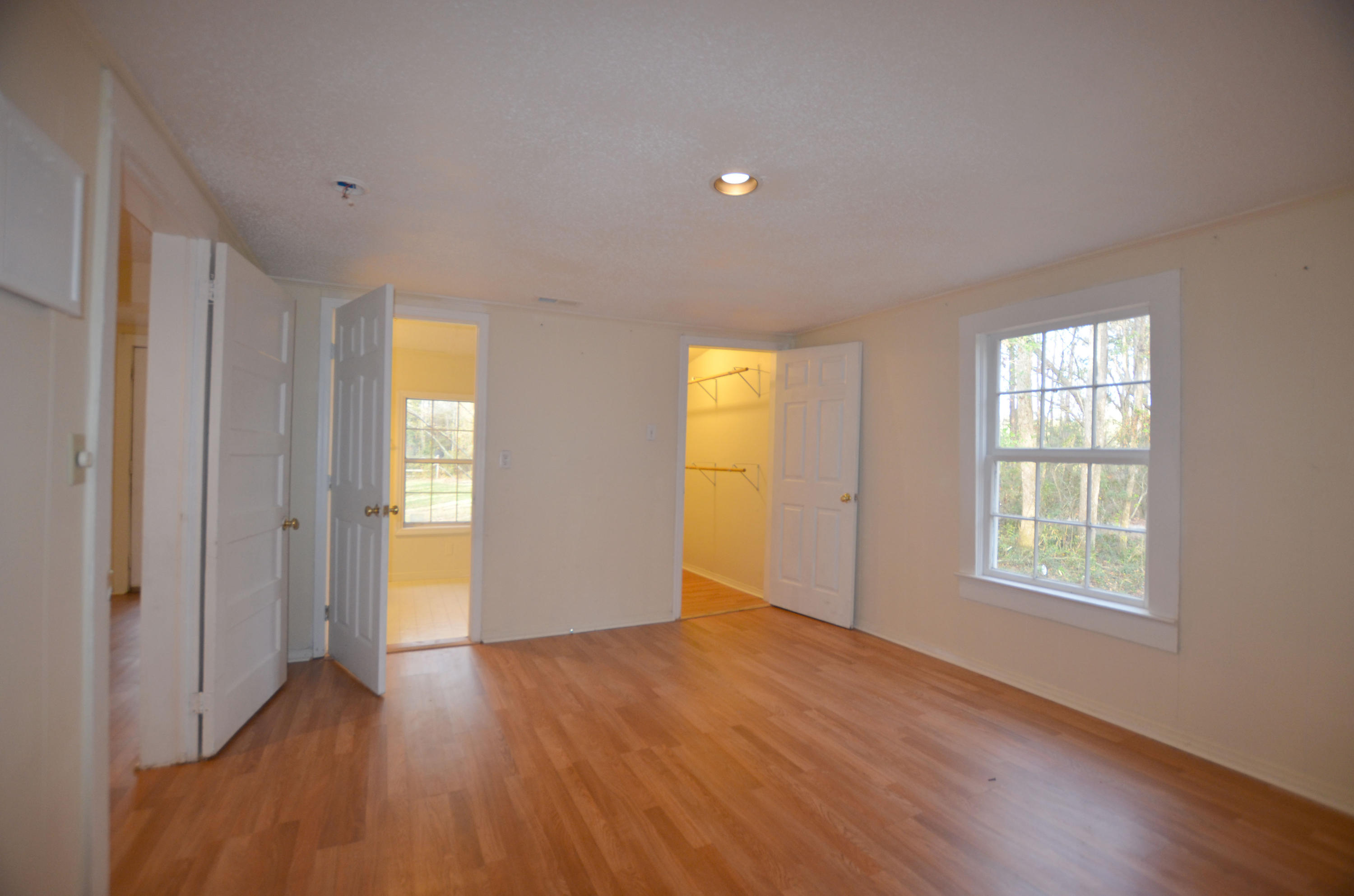 1406 Tibwin Road McClellanville, SC 29458 - Photo 12 of 17 12-bedroom3b