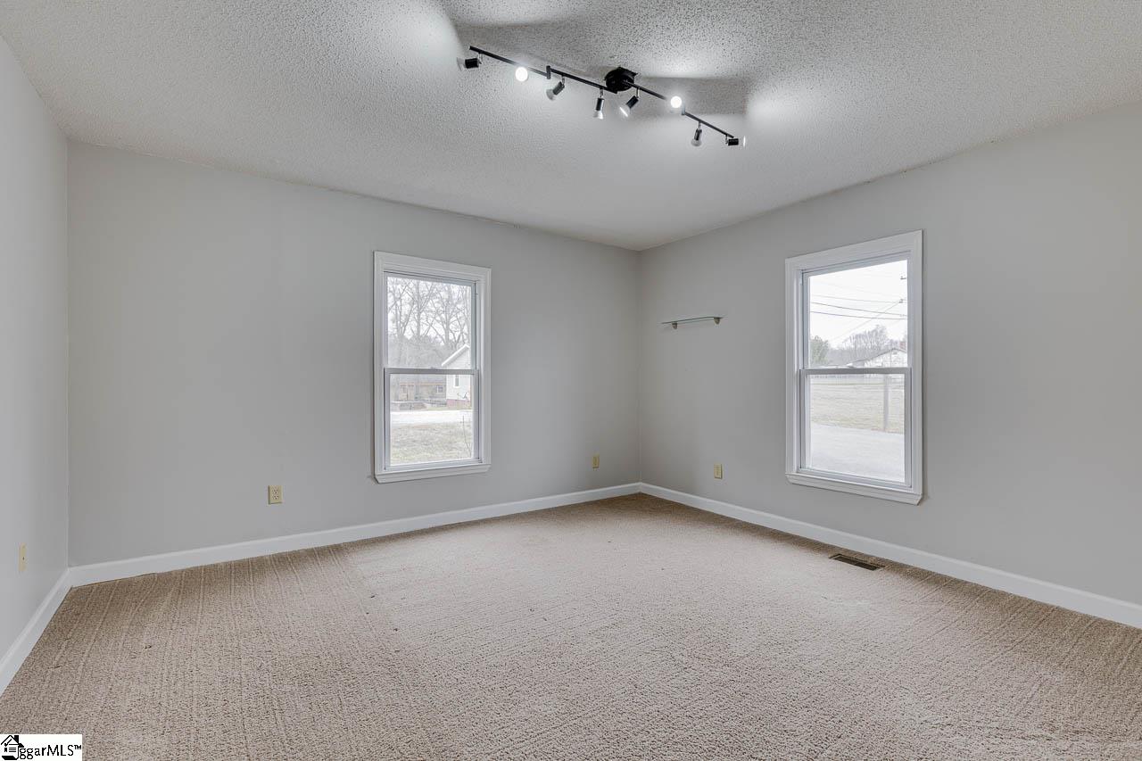 722 North Church Street Union, SC 29379 - Photo 17 of 43