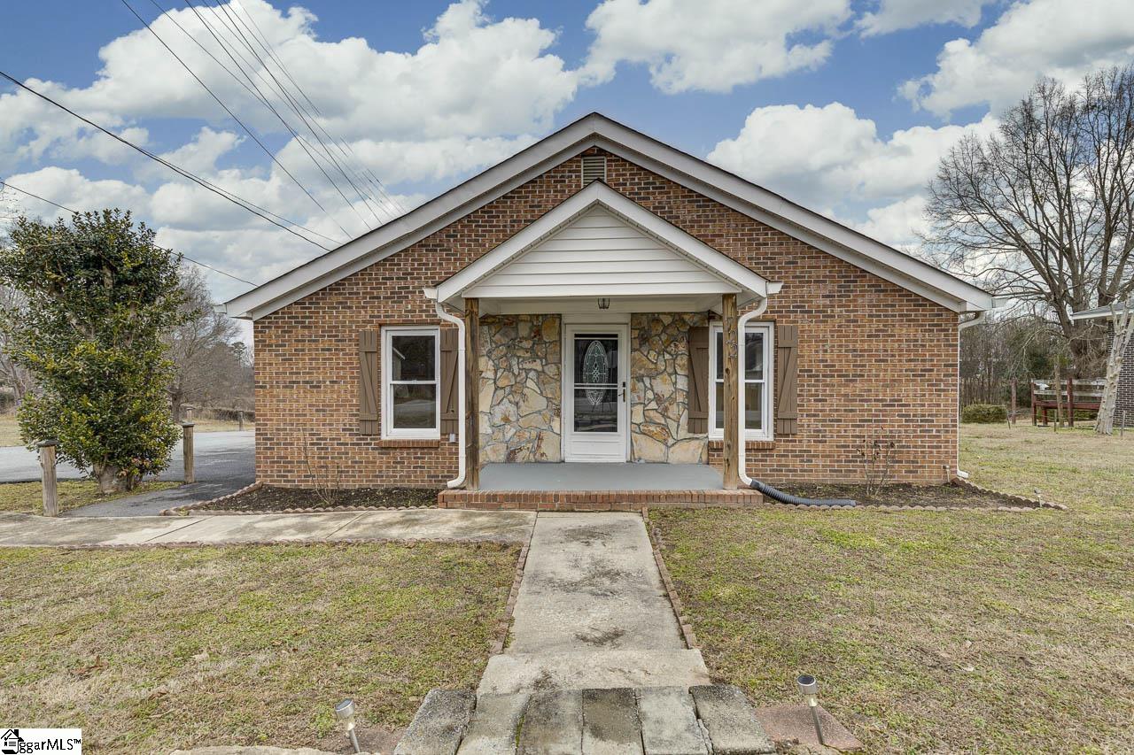 722 North Church Street Union, SC 29379 - Photo 3 of 43